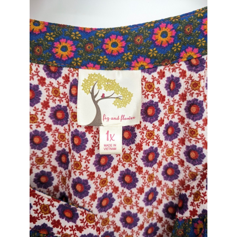 Fig and Flower Blouse Womens 1X Pink Colorful Button Down Floral‎ Tie Front Boho - Picture 5 of 9